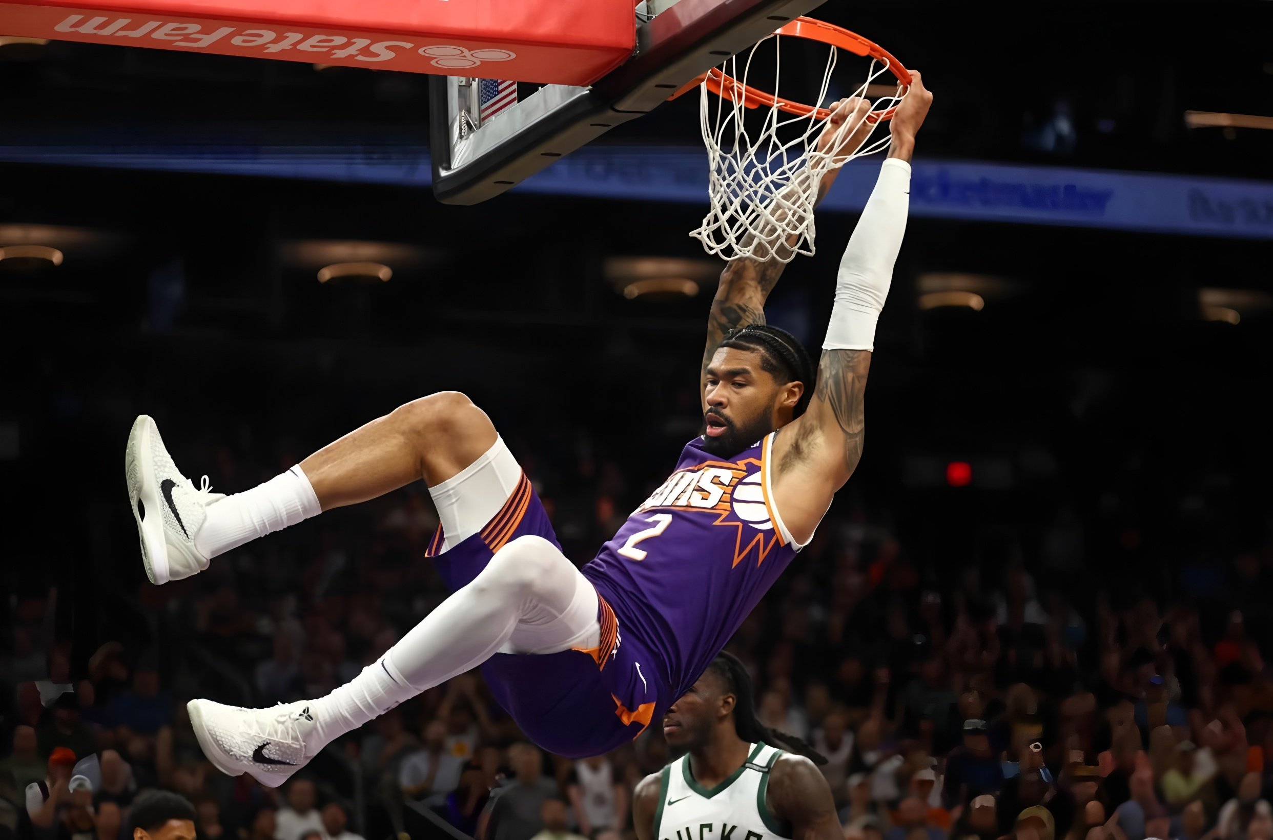 浓眉哥在湖人比赛中刷新纪录里程碑夜新疆广汇完成体检，风云突变那不勒斯今夜强势反弹直接炸裂的简单介绍