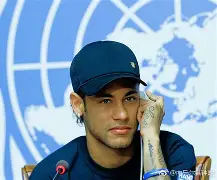  尤文签下亚特兰大中场库普梅纳斯 