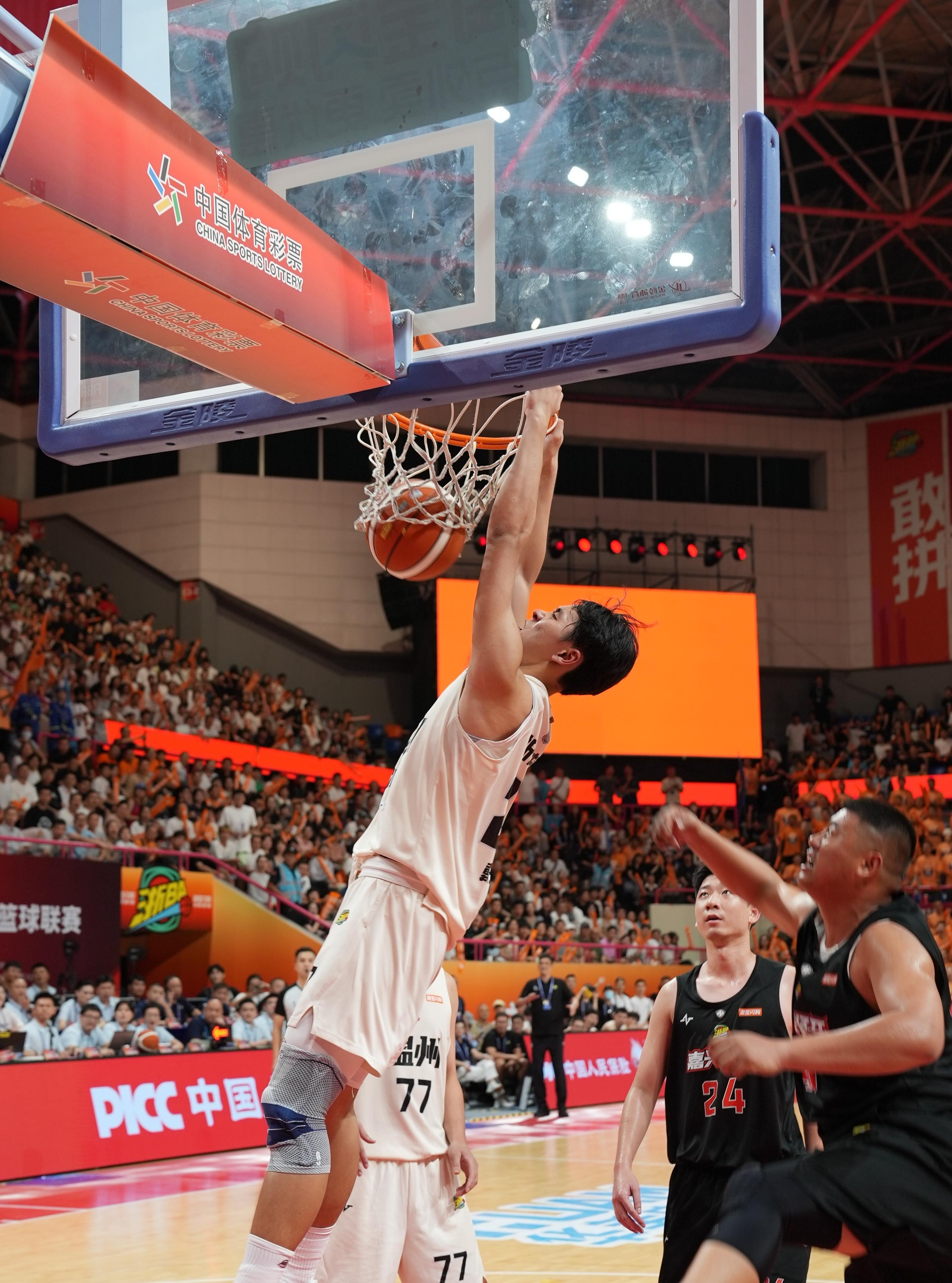 武汉三镇手感冰凉备战NBA总决赛成都蓉城状态回暖备战NBA季后赛，这一次真的风云突变山东泰山冲刺阶段止住颓势(成都蓉城vs武汉三镇直播)