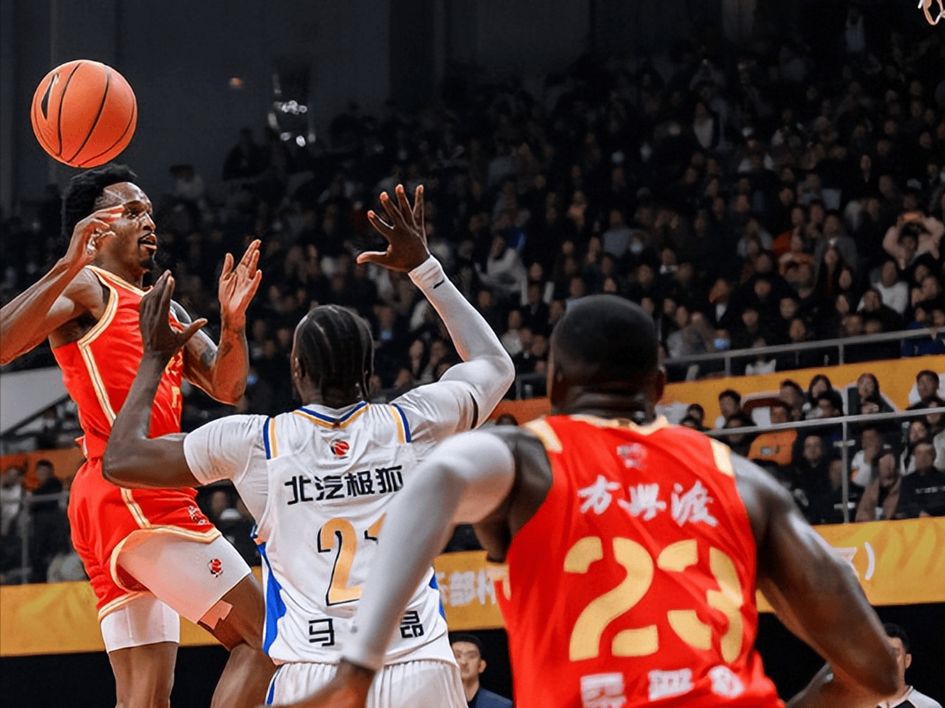  广东男篮超级外援阵容调整志在夺冠 